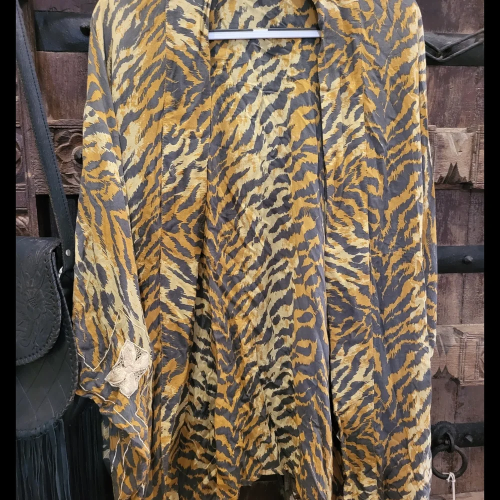 Spell Vintage Super Rare Caspian Tiger Kinono - Picture 5 of 10